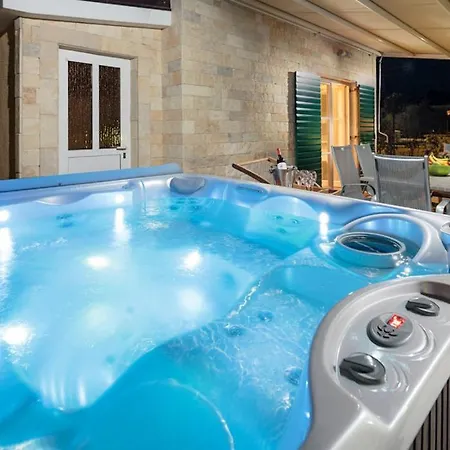 Marta Villa Privlaka (Zadar)