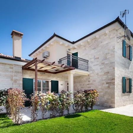 Villa Marta Privlaka (Zadar)